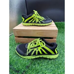 Champion- Runners- Black/Green- Size 3.5Y